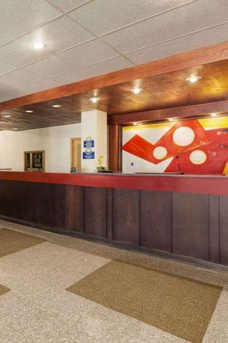 Hotel Days Inn Vermilion photo 4