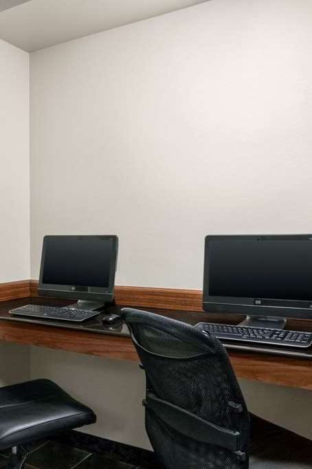 Hotel Travelodge McAlester photo 1