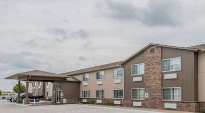 Super 8 by Wyndham Gardner