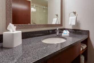 Hotel Drury Plaza Hotel Columbia East photo 5