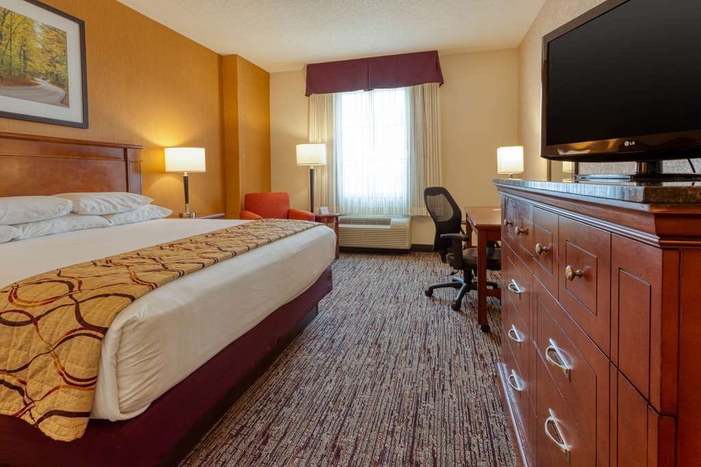 Hotel Drury Inn and Suites Indianapolis Northeast photo 4