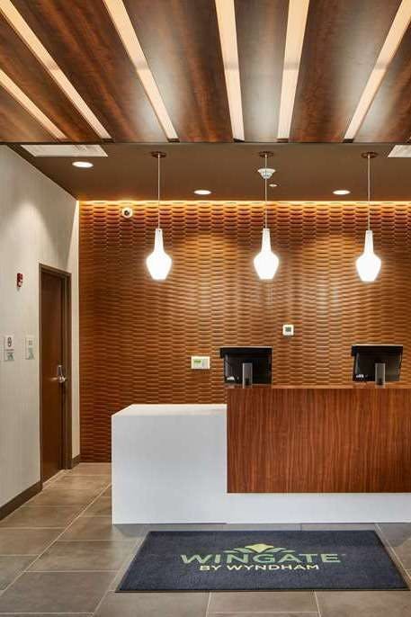 Hotel Wingate by Wyndham Hurricane WV photo 4