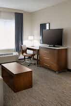 Hotel Wingate by Wyndham Hurricane WV photo 2
