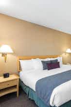 Hotel Ramada Plaza Prince George photo 2