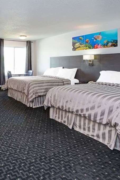 Hotel Howard Johnson by Wyndham Gananoque photo 2