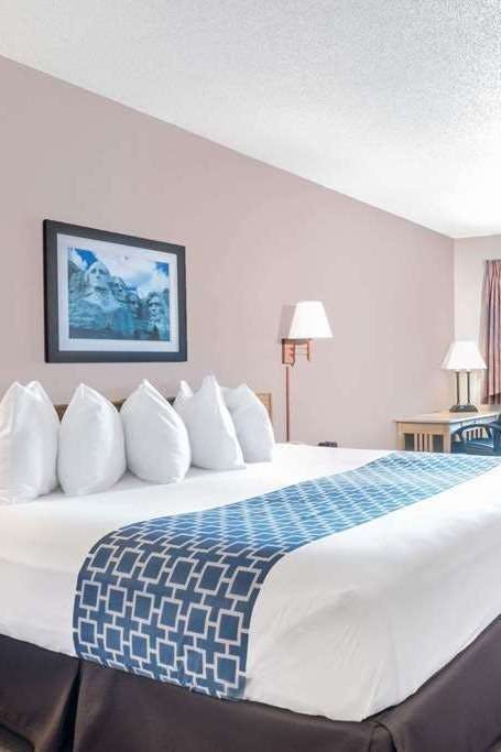 Hotel Days Inn Spearfish photo 2