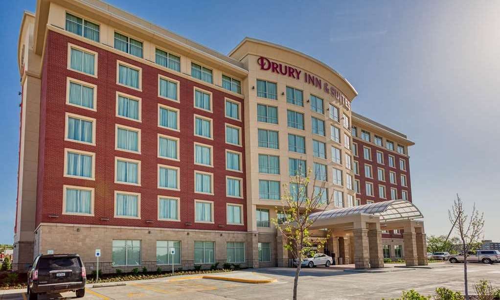 Drury Inn and Suites Iowa City Coralville