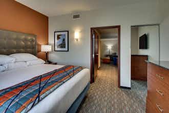 Hotel Drury Inn and Suites Iowa City Coralville photo 4