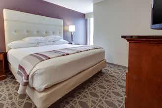 Hotel Drury Inn and Suites Kansas City Overland Park photo 3