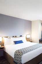 Hotel Microtel Vernal Naples photo 1