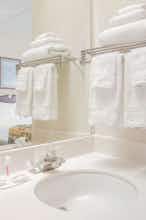 Hotel Baymont Inn and Suites Corbin photo 5