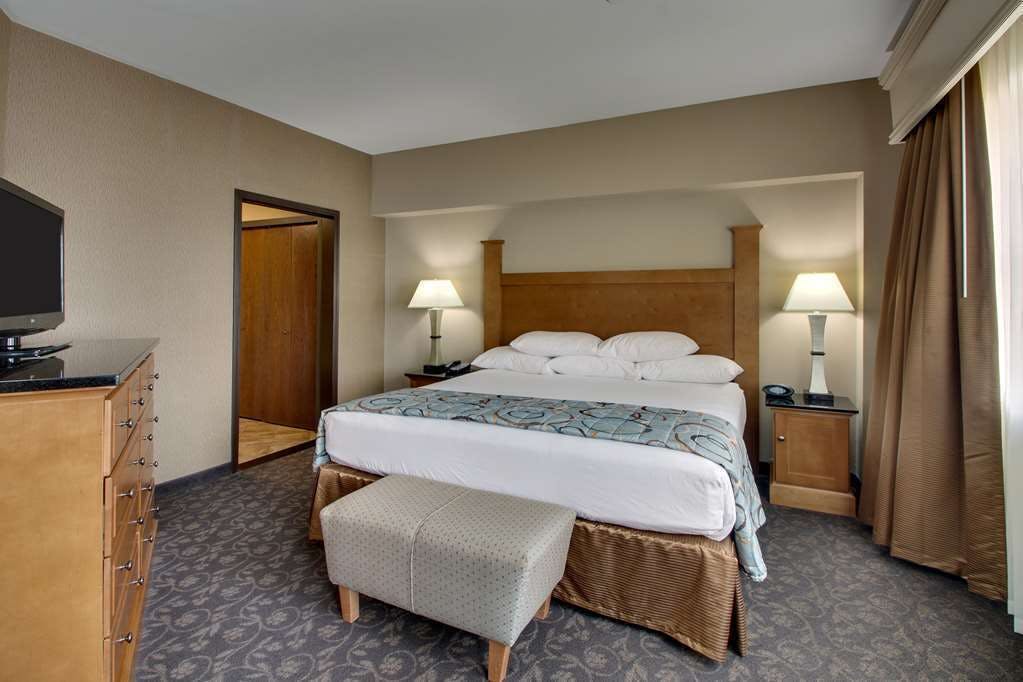 Hotel Drury Plaza Hotel Broadview Wichita photo 5