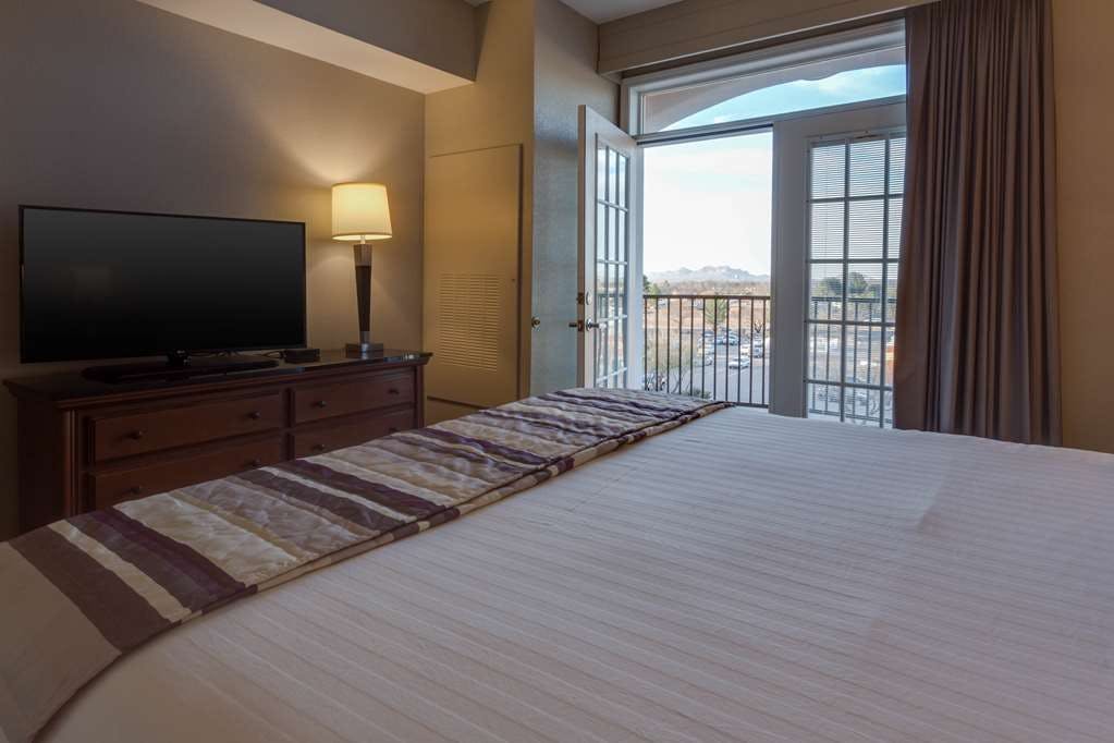 Hotel Drury Inn and Suites Las Cruces photo 4