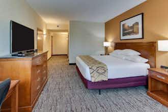 Hotel Drury Inn and Suites Meridian photo 3