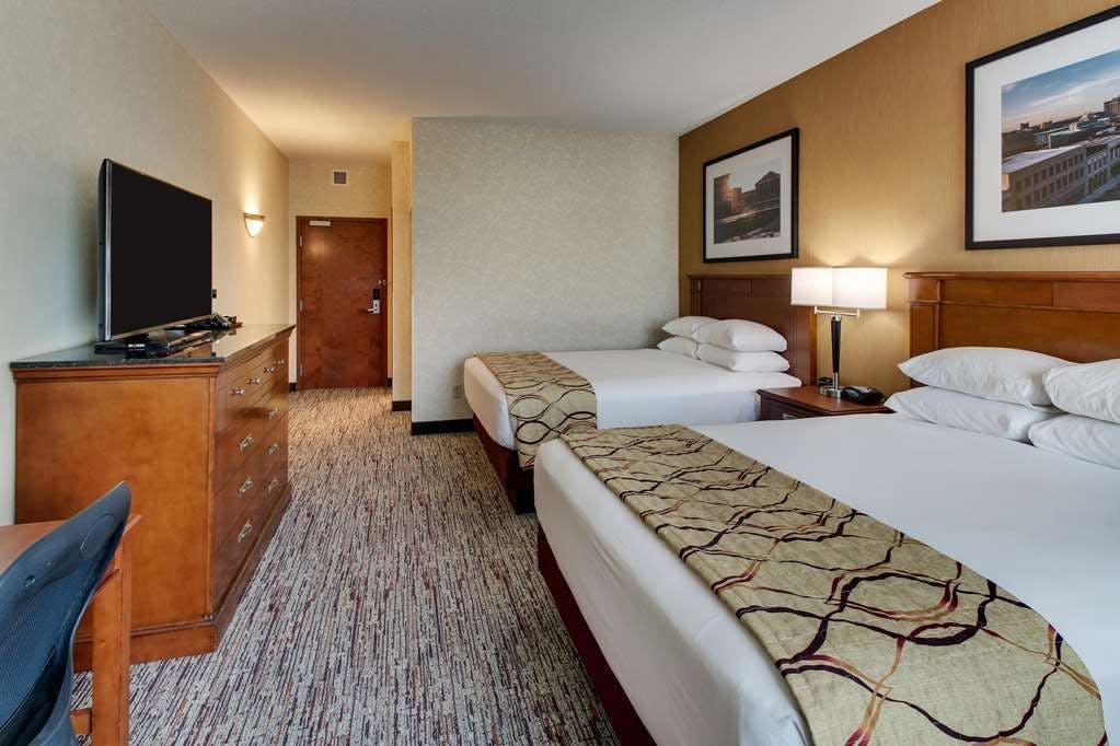 Hotel Drury Inn and Suites Meridian photo 1