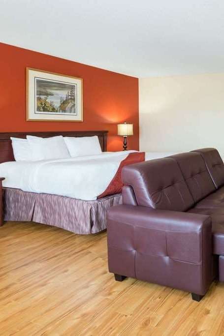 Hotel Ramada Plaza by Wyndham Gatineau/Manoir du Casino photo 2