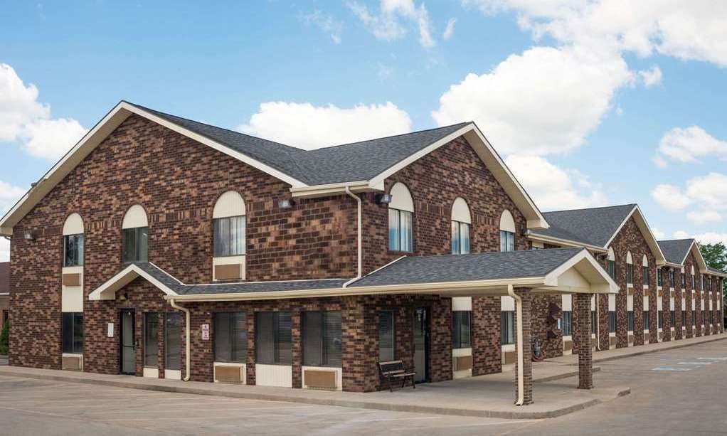 Days Inn by Wyndham Muncie -Ball State University