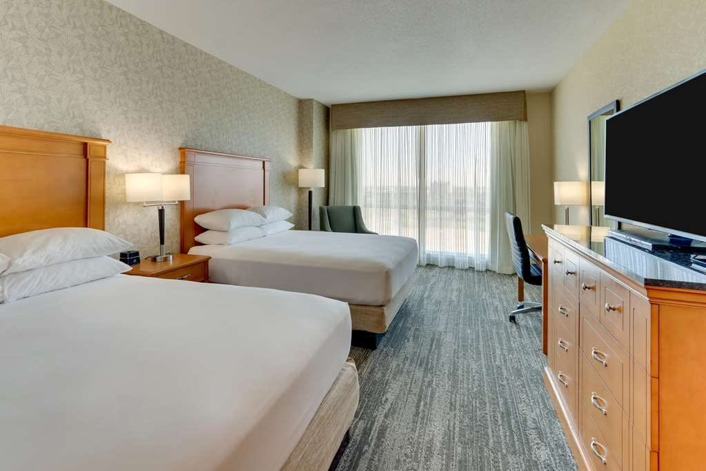 Hotel Drury Inn and Suites near Universal Orlando Resort photo 2