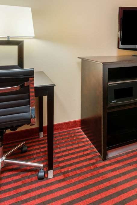 Hotel La Quinta Inn Ste Boutte photo 4