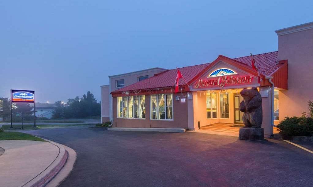 Howard Johnson by Wyndham Gravenhurst