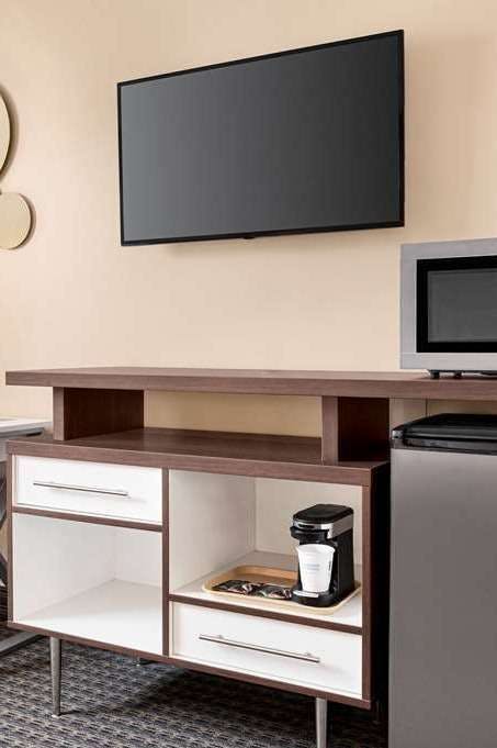 Hotel Howard Johnson by Wyndham Gravenhurst photo 3