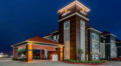 La Quinta Inn & Suites by Wyndham Orange