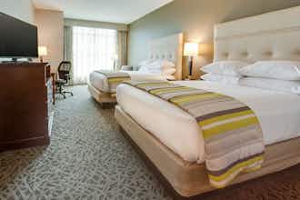 Hotel Drury Inn and Suites Pittsburgh Airport Settlers Ridge photo 4