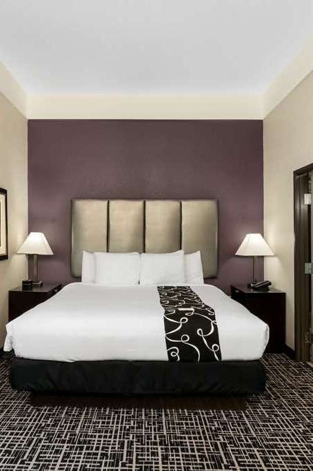 Hotel La Quinta Inn & Suites by Wyndham Canton MS photo 2