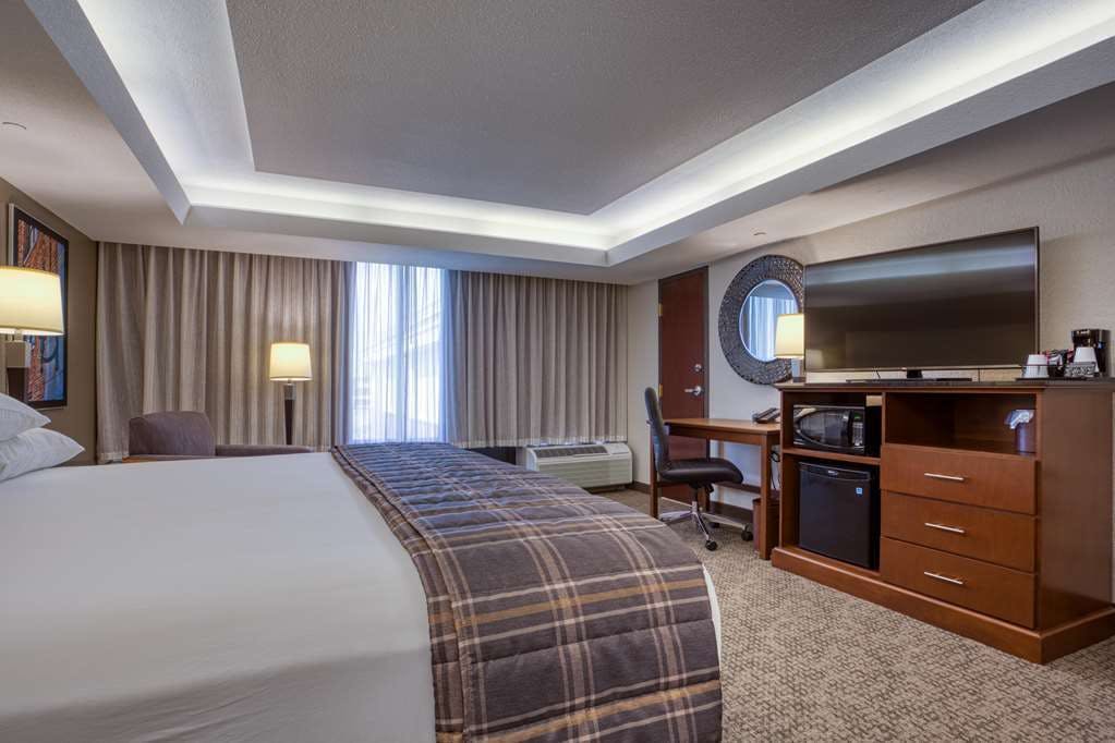 Hotel Drury Inn and Suites St Louis Fairview Heights photo 5