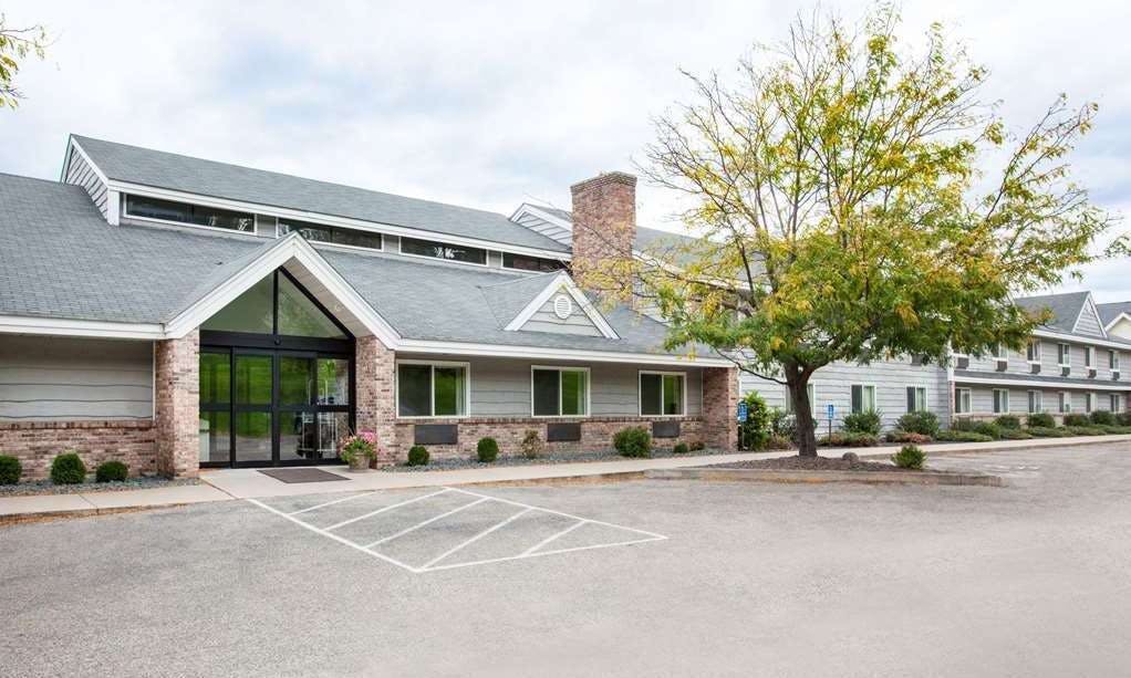AmericInn by Wyndham Red Wing