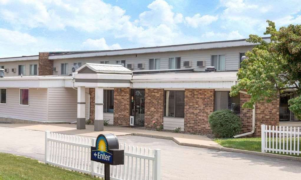 Days Inn by Wyndham Fond du Lac