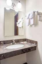 Hotel Days Inn by Wyndham Fond du Lac photo 4