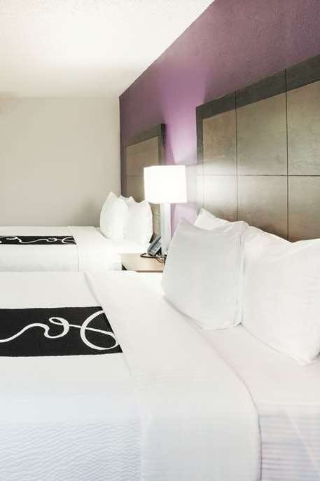 Hotel La Quinta Inn & Suites by Wyndham Rancho Cordova Sacramento photo 4