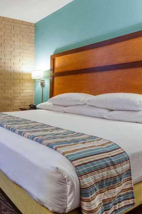 Hotel Drury Inn and Suites Atlanta Morrow photo 1