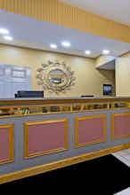 Hotel Super 8 Franklin Hwy 31 KY photo 5