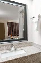 Hotel Super 8 Franklin Hwy 31 KY photo 4