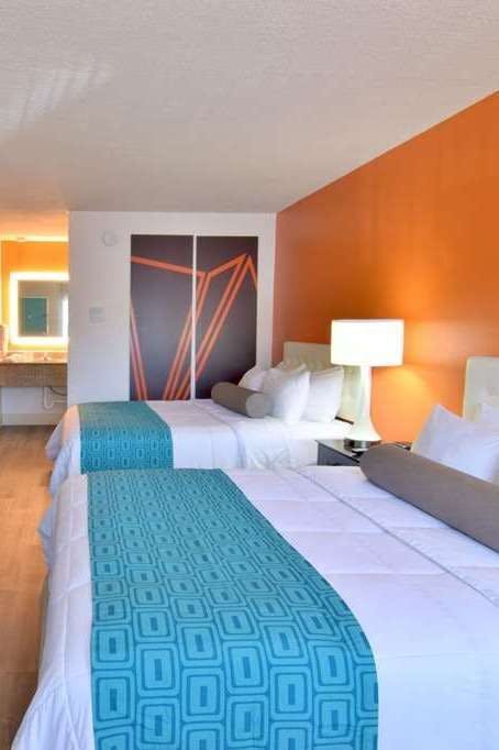 Hotel Howard Johnson Ocala FL I-75 photo 1