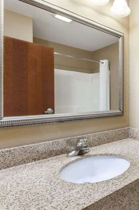 Hotel Days Inn by Wyndham Central City photo 2