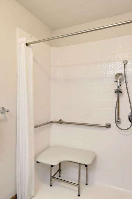 Hotel Super 8 by Wyndham Alturas photo 4