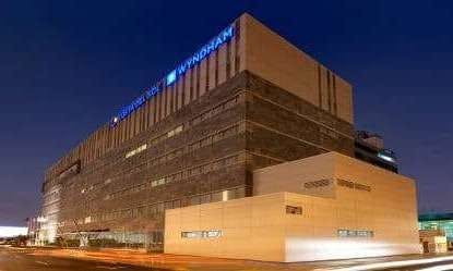 Wyndham Costa del Sol Lima Airport