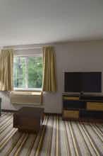 Hotel Super 8 Manistee photo 3