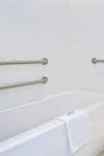 Hotel Microtel Inn & Suites by Wyndham Mason/Kings Island photo 3