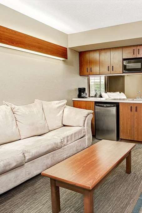 Hotel Microtel Inn & Suites by Wyndham Mason/Kings Island photo 2