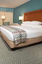 Hotel Pear Tree Inn St Louis Near Union Station photo 1