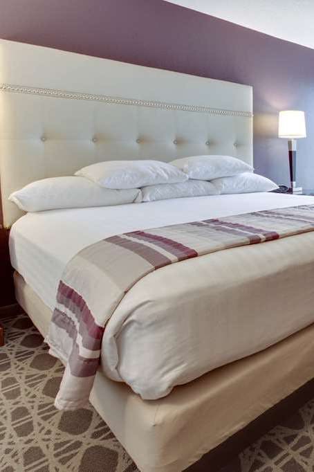 Hotel Drury Inn and Suites Kansas City Overland Park photo 1