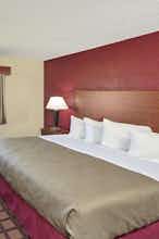 Hotel AmericInn Burlington photo 1