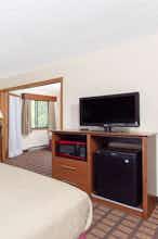 Hotel AmericInn Burlington photo 4
