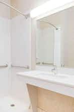 Hotel Wingate Gillette photo 4