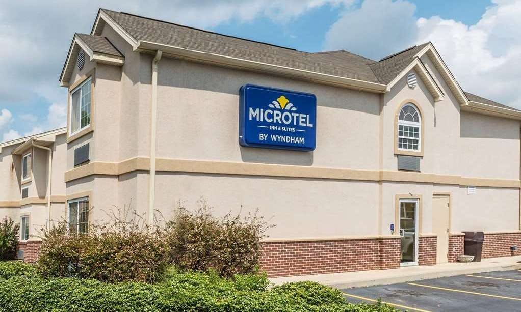 Microtel Inn & Suites by Wyndham Auburn