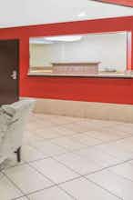 Hotel Super 8 Roseburg photo 4